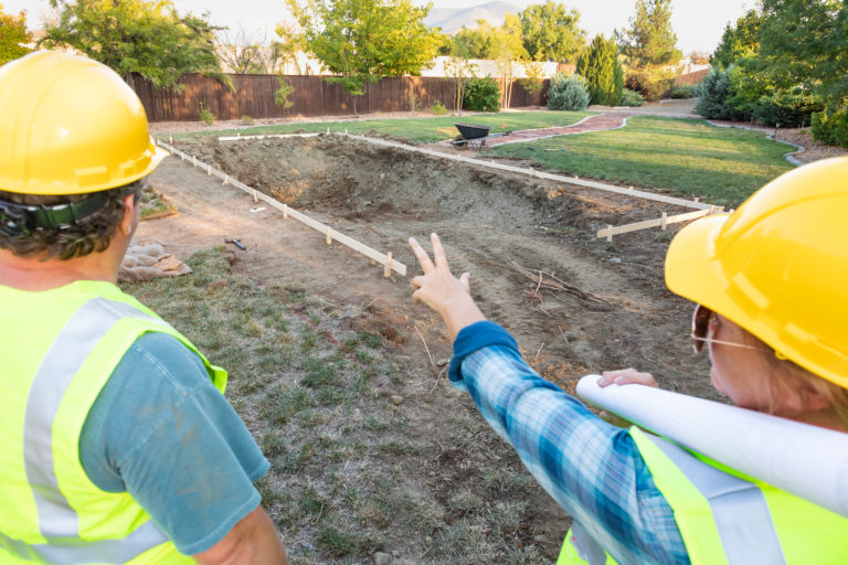 Selecting the Perfect Pool Contractor Tips and Tricks